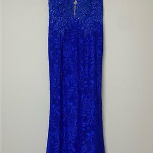 Elegant Blue Lace Gown